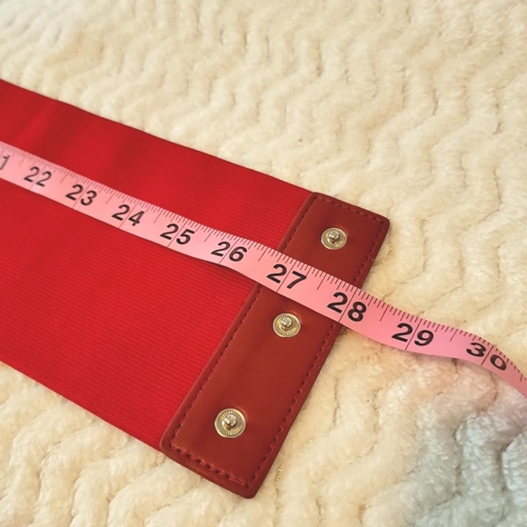 New Red Lace Corset‎ Belt Size Small - Picture 8 of 9